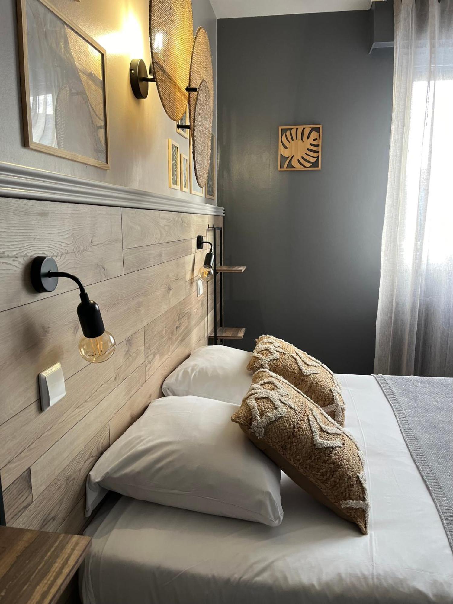 Acadie Saint Victor - Hotel Restaurant - Face Mer - Chatelaillon Plage Екстер'єр фото