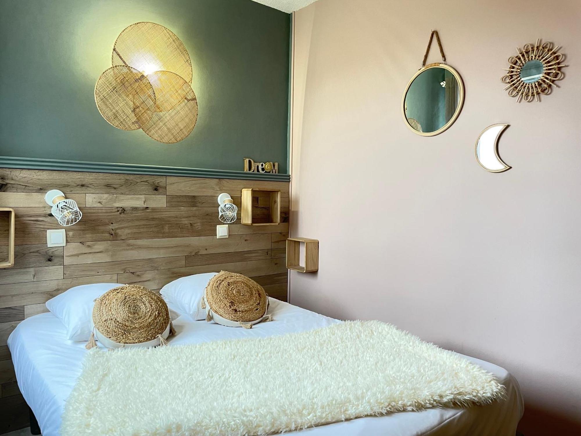 Acadie Saint Victor - Hotel Restaurant - Face Mer - Chatelaillon Plage Екстер'єр фото