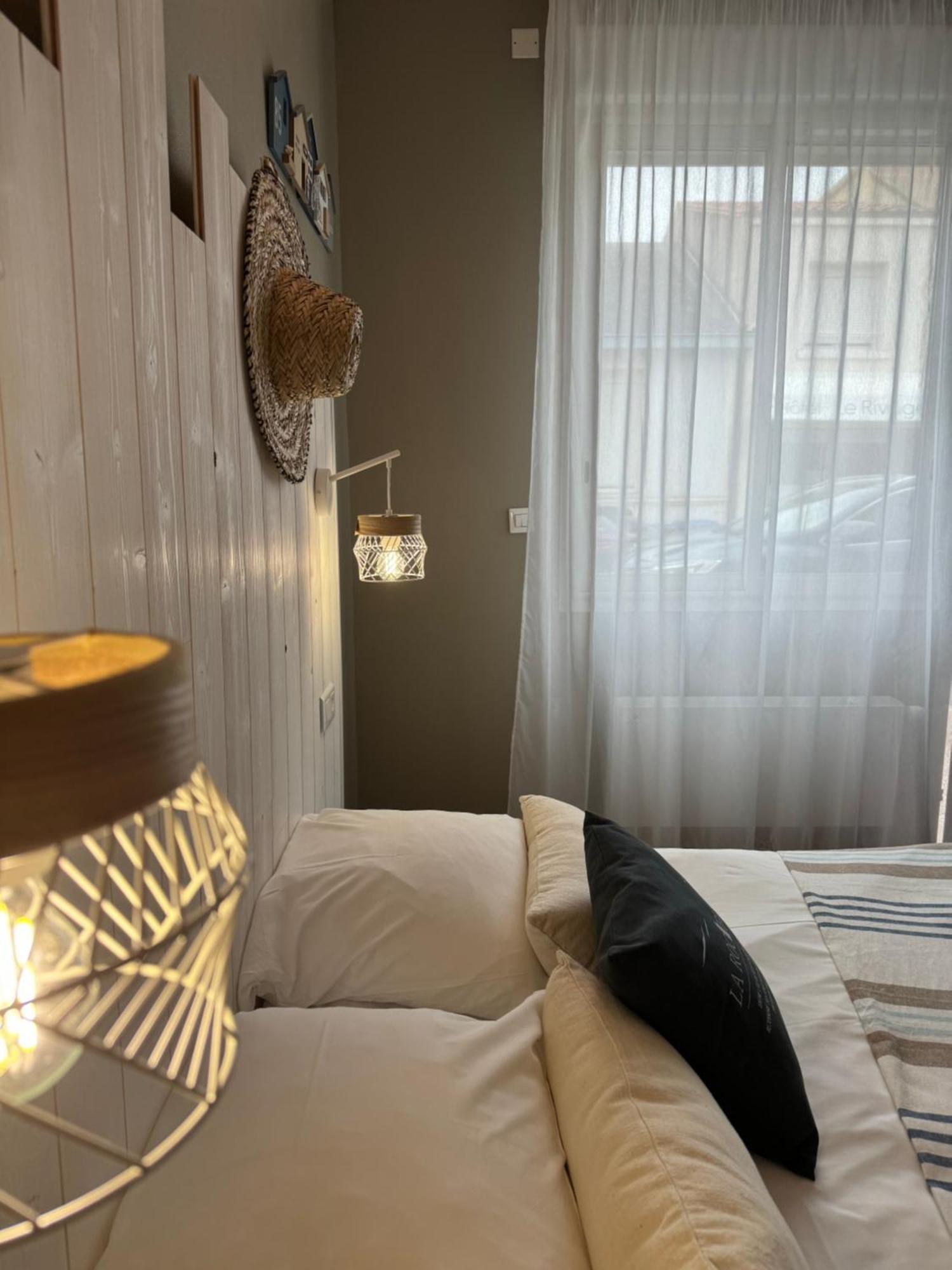 Acadie Saint Victor - Hotel Restaurant - Face Mer - Chatelaillon Plage Екстер'єр фото